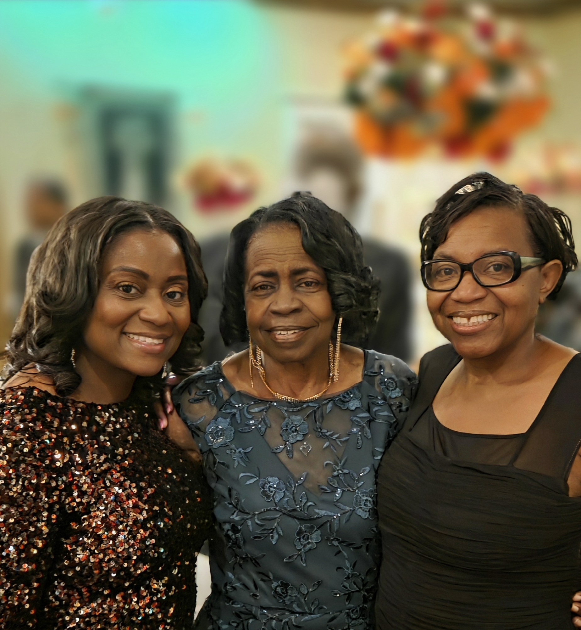 Kimberly with her mother Lucille and her sister